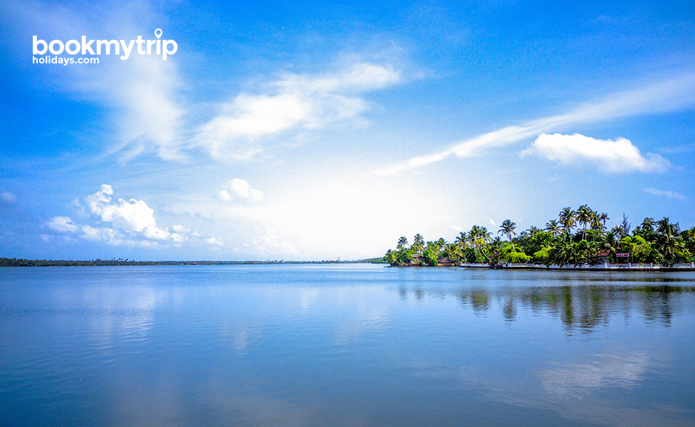Bookmytripholidays | Refreshing landscape of Kerala | Budget Tours tour packages