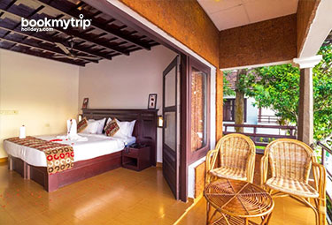 Bookmytripholidays | Warmth Lake Haven,Alappuzha  | Best Accommodation packages